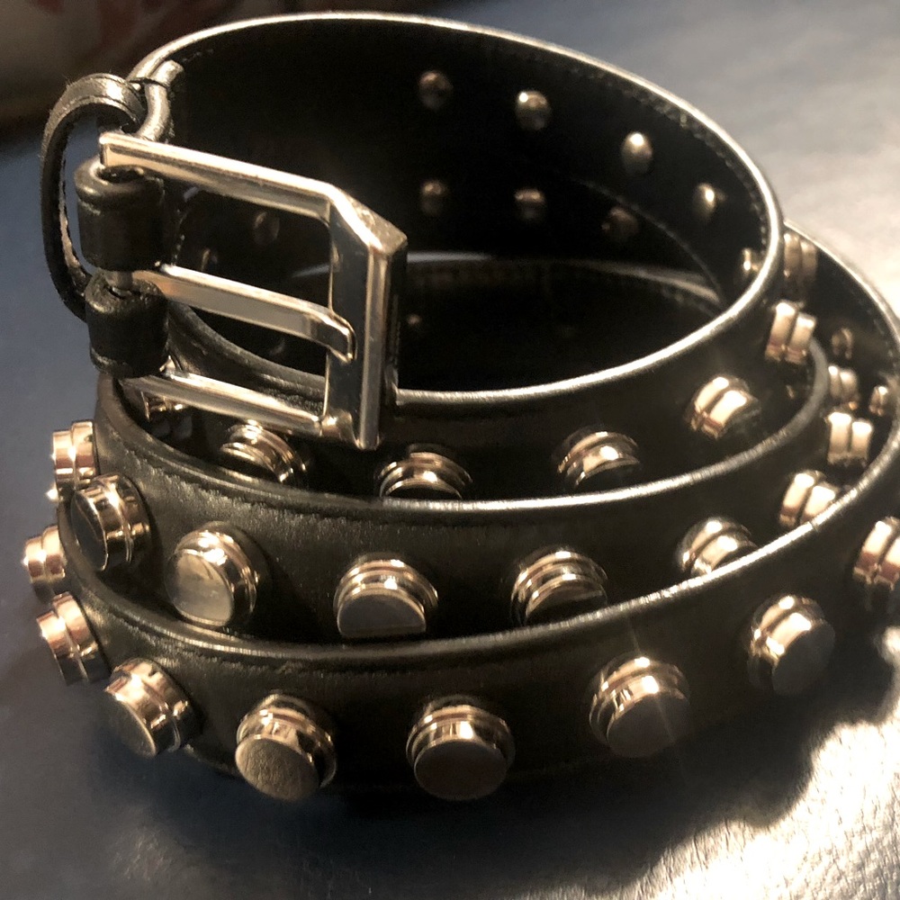 SAINT LAURENT MEN’S CLOUS MONET BLACK LEATHER BELT SILVER STUDS XL SZ 95 - Picture 3 of 14
